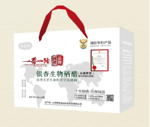 �y����������